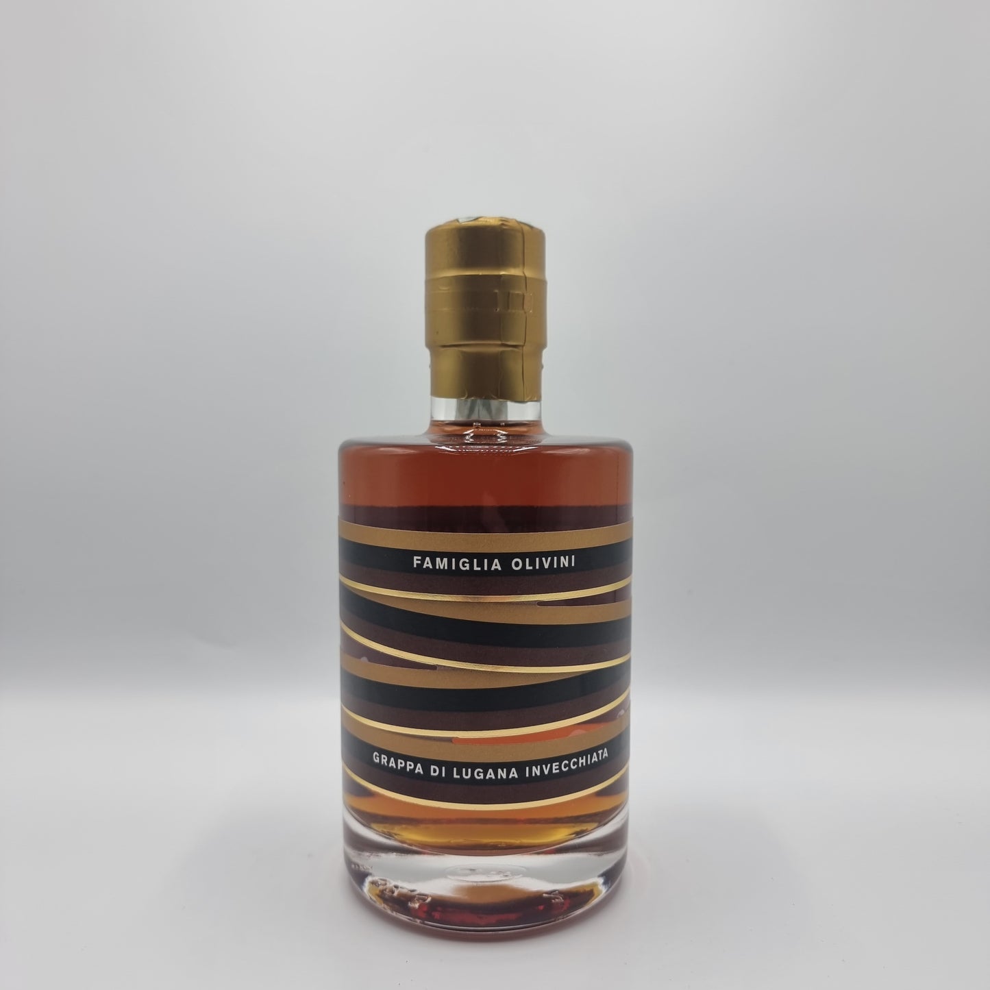 Grappa di lugana invecchiata famiglia Olivini - Tradizioni Malcesine