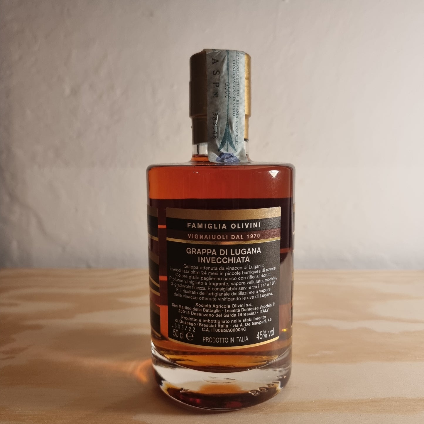 Grappa di lugana invecchiata famiglia Olivini - Tradizioni Malcesine
