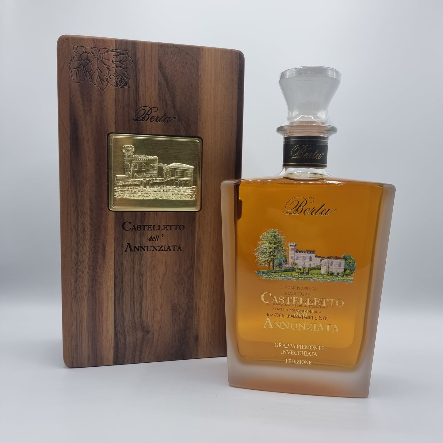 Grappa Berta Castelletto dell'Annunziata - Tradizioni Malcesine