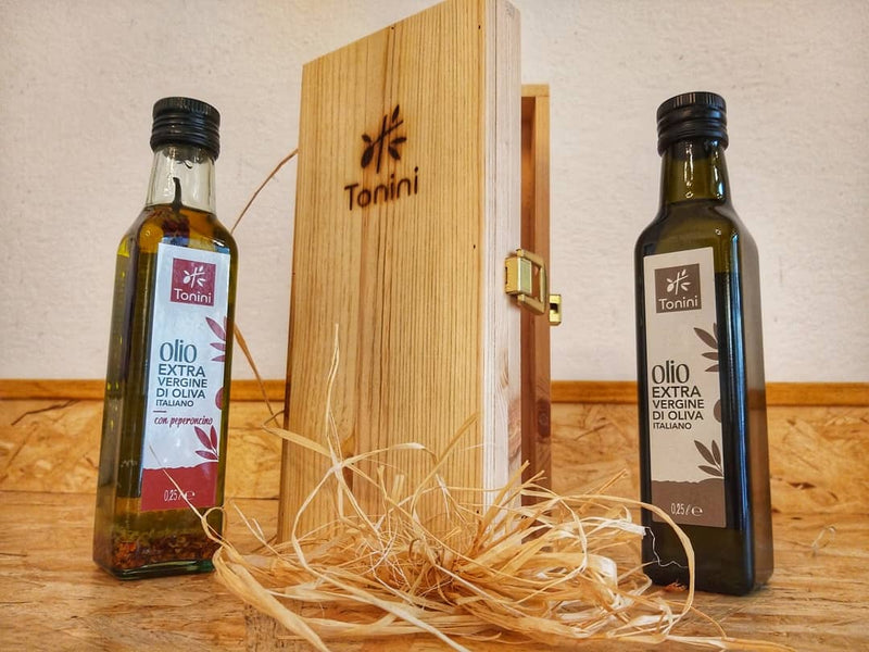 Olivenöl von Familie Tonini(Malcesine) mit Chili - Tradizioni Malcesine